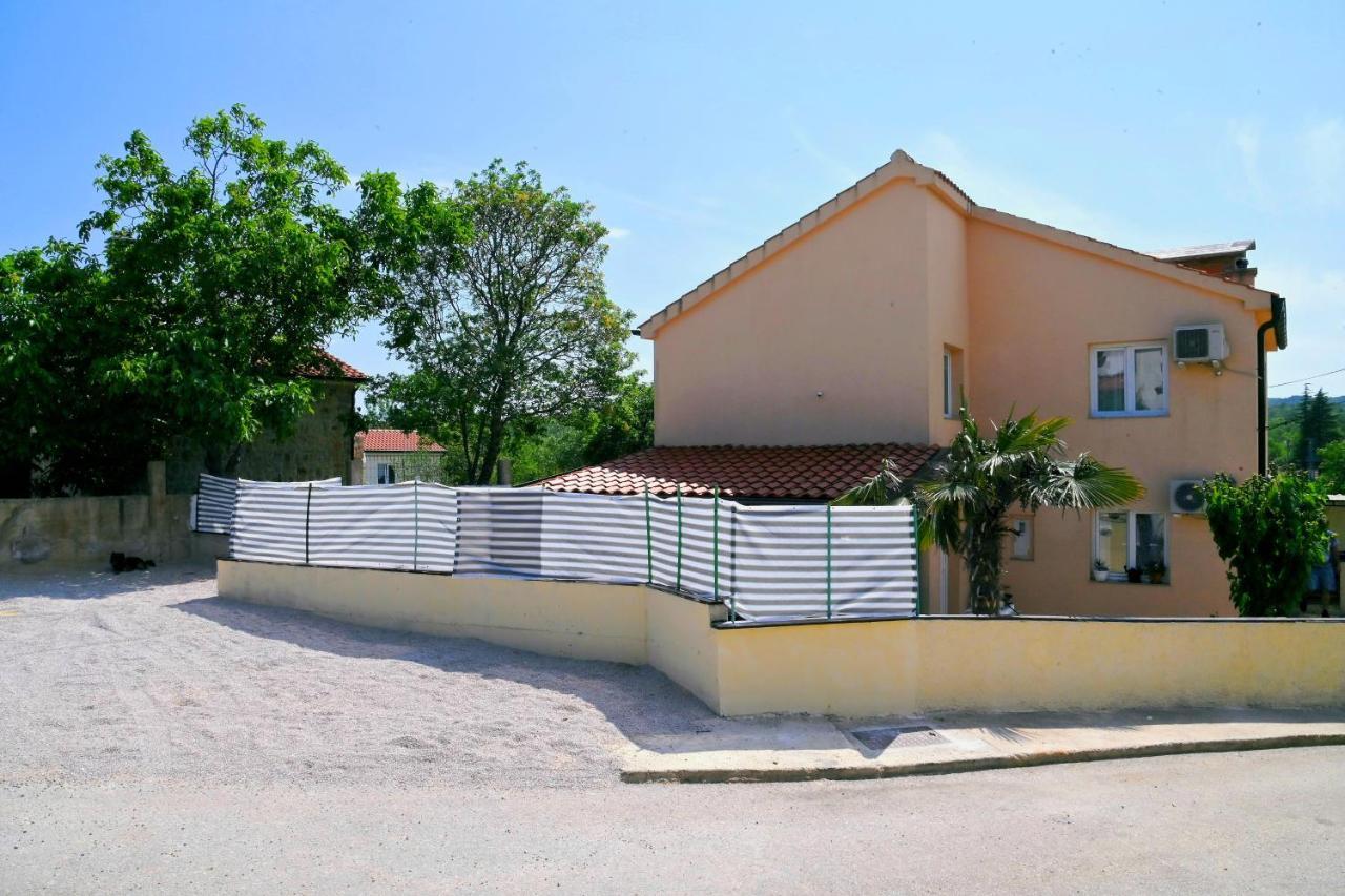 Villa Mumy Gostinjac